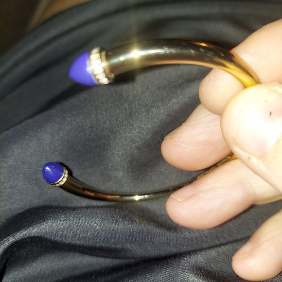 Michael Kors cuff bracelet - Picture 3 of 3